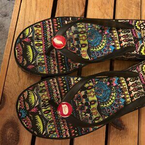 Sakroots Peace Platform Flip  flops